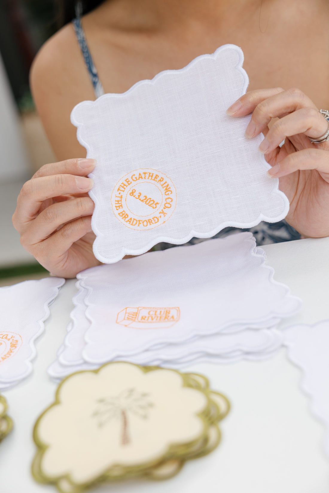 Why Live Embroidery Is the Wedding Guest Experience Everyone Is Talking About